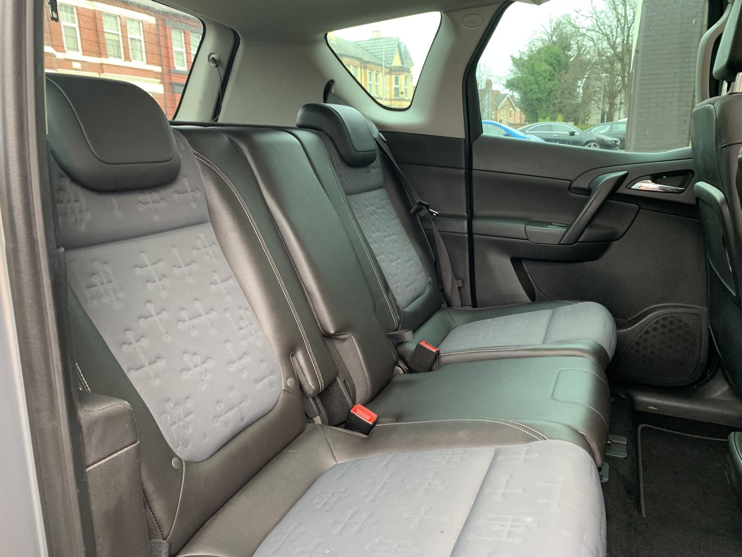 Used Vauxhall Meriva 2013 for sale - 76984195: Photo 9