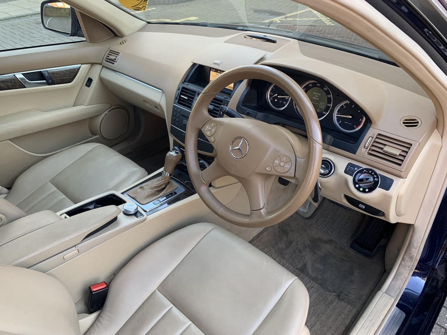 Used Mercedes-Benz C Class 2008 for sale - 78109645: Photo 9