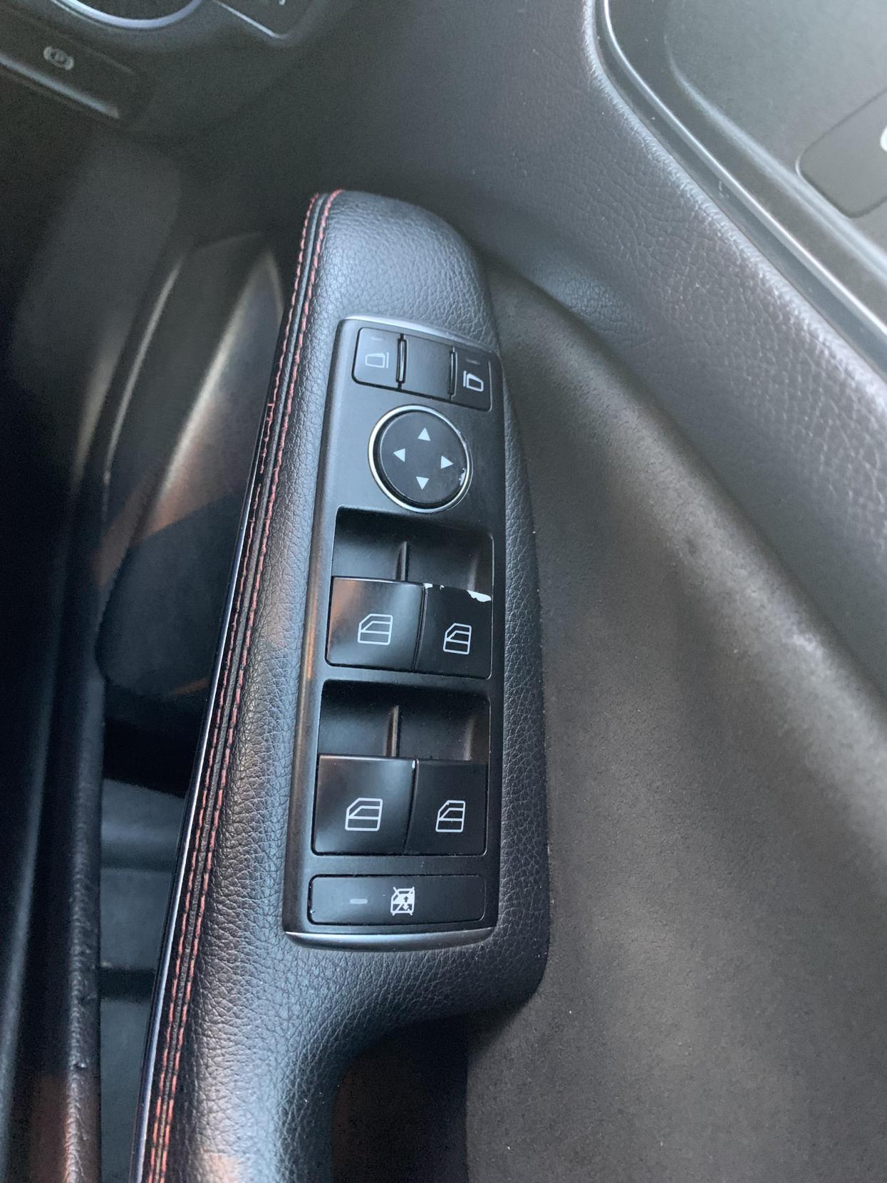 Used Mercedes-Benz A-Class 2014 for sale - 76984197: Photo 12