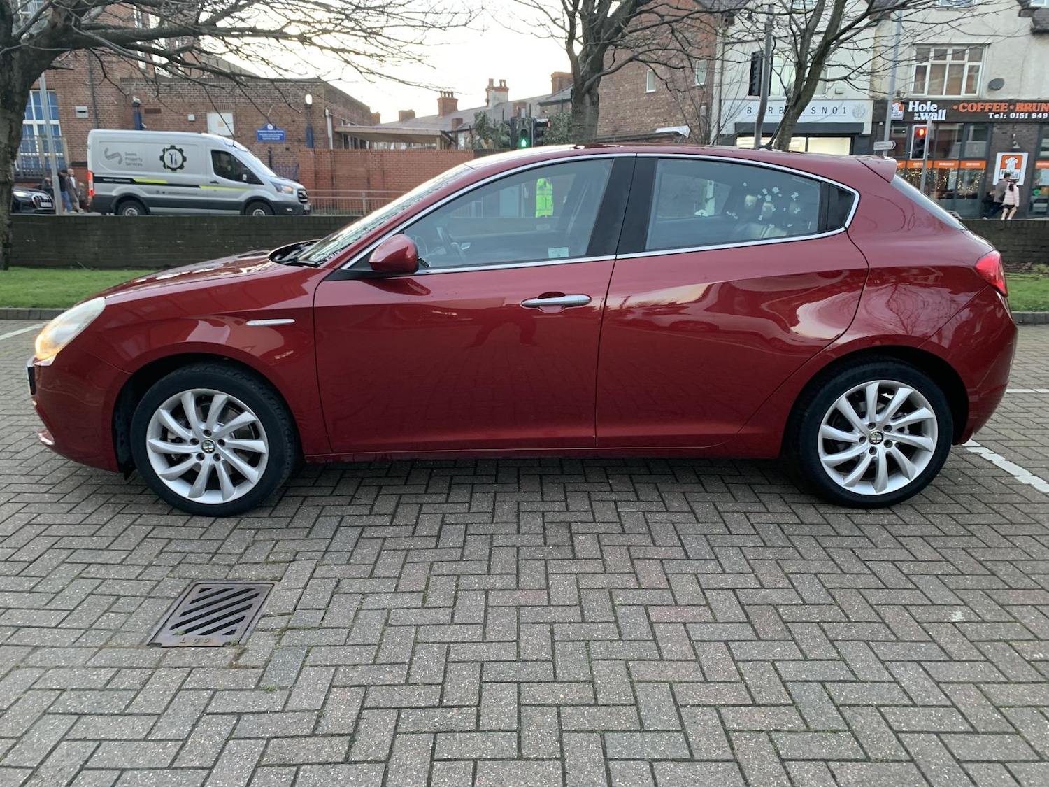 Used Alfa Romeo Giulietta 2011 for sale - 77039658: Photo 3