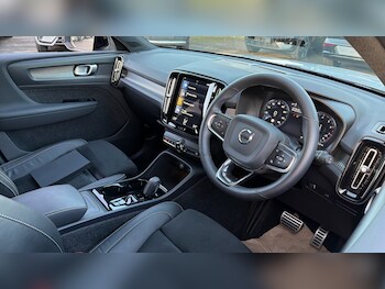 Used Volvo XC40 2022 for sale - 76908552: Photo