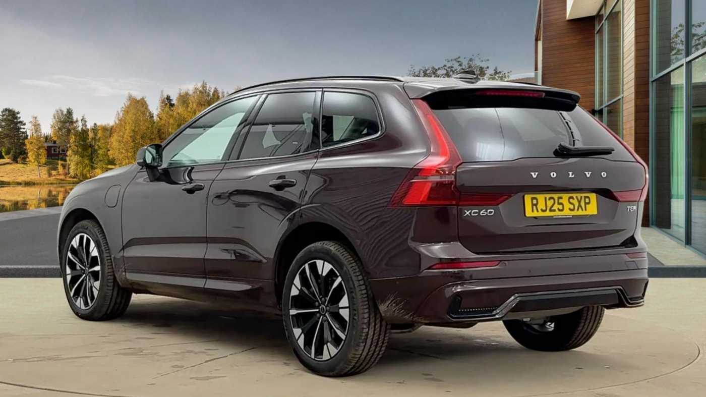 Used Volvo XC60 2025 for sale - 78139295: Photo 5