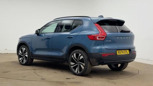 Used Volvo XC40 2025 for sale - 77778987: Photo 2