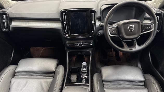 Used Volvo XC40 2025 for sale - 77778987: Photo 4