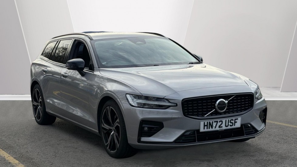 Used Volvo V60 2022 for sale - 77622653: Photo 1