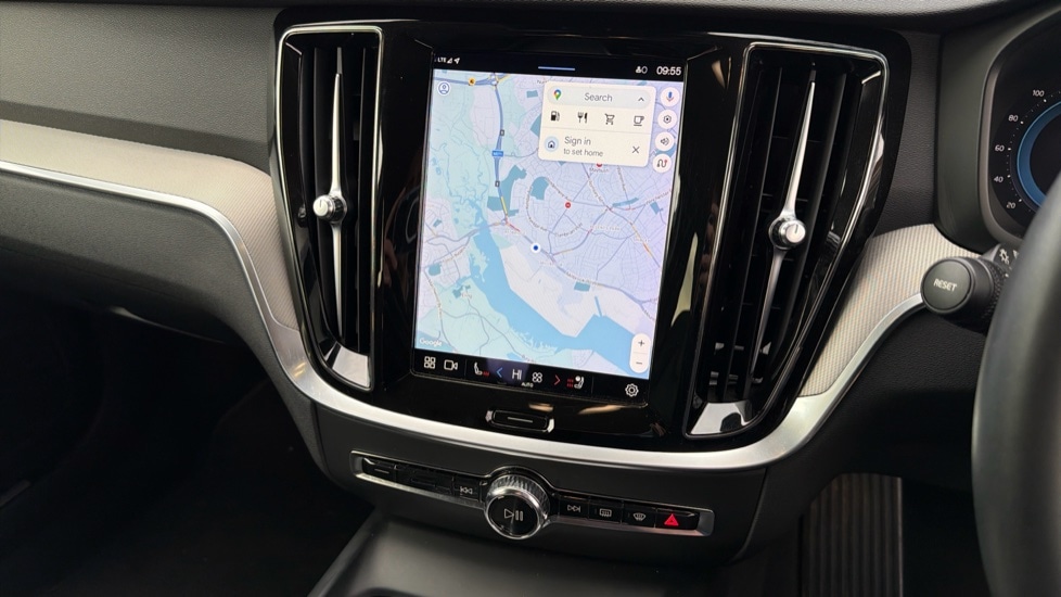 Used Volvo V60 2022 for sale - 77622653: Photo 16