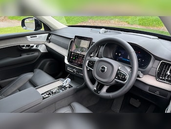 Used Volvo XC90 2025 for sale - 78223420: Photo