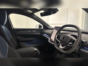 Used Volvo EX30 2025 for sale - 76955547: Photo