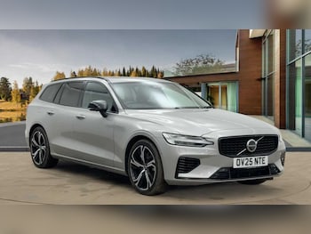 2025 (25) - 2.0 T8 [455] PHEV Ultra Dark 5dr AWD Auto