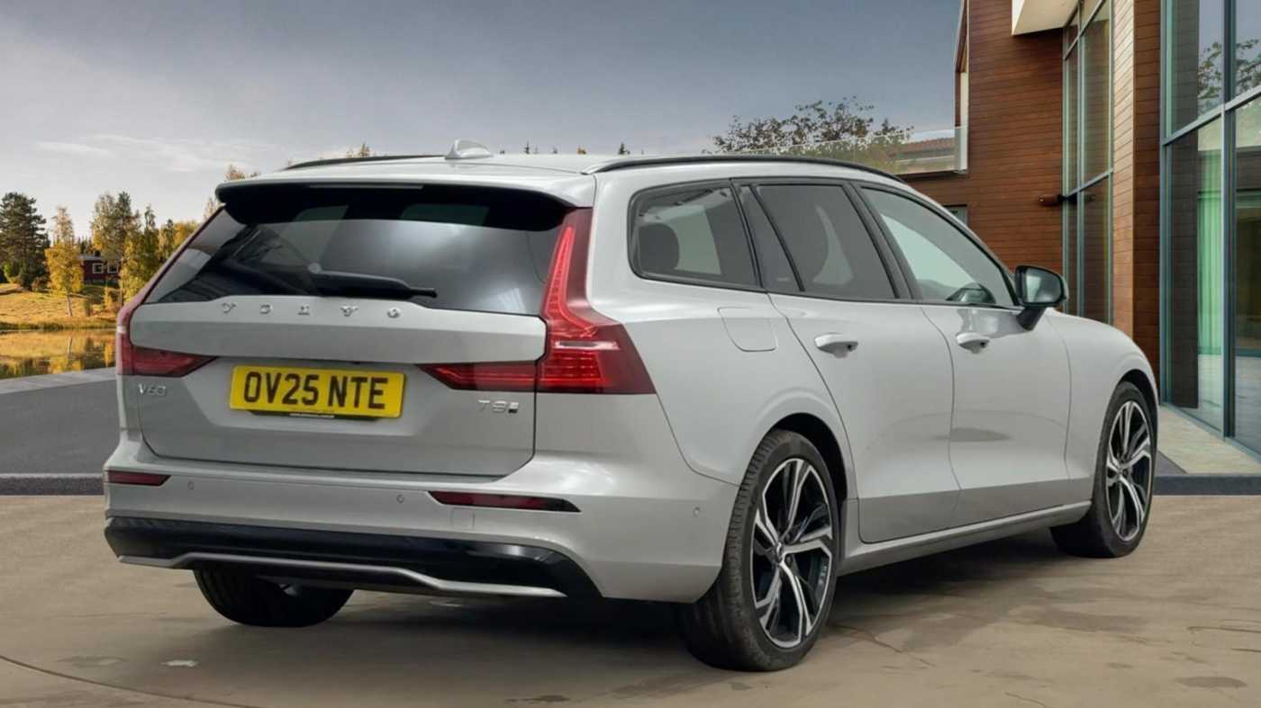Used Volvo V60 2025 for sale - 77271254: Photo 3