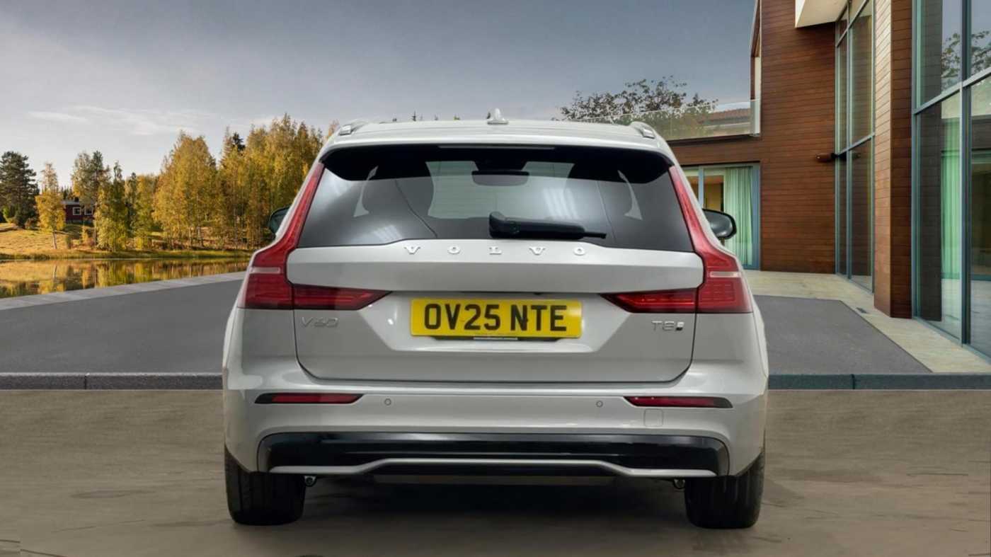 Used Volvo V60 2025 for sale - 77271254: Photo 4