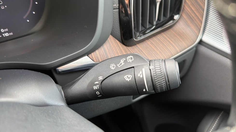 Used Volvo XC60 2023 for sale - 78209748: Photo 22