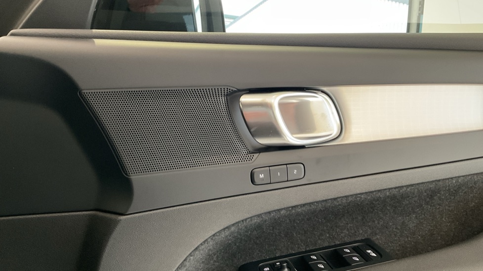 Used Volvo XC40 2025 for sale - 77423637: Photo 23