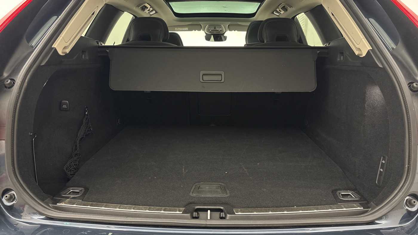 Used Volvo XC60 2025 for sale - 77709121: Photo 14