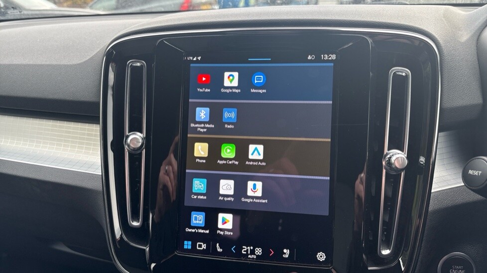 Used Volvo XC40 2023 for sale - 76676960: Photo 15