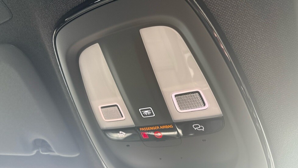 Used Volvo XC40 2023 for sale - 76676960: Photo 25