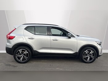 Used Volvo XC40 2023 for sale - 76676960: Photo