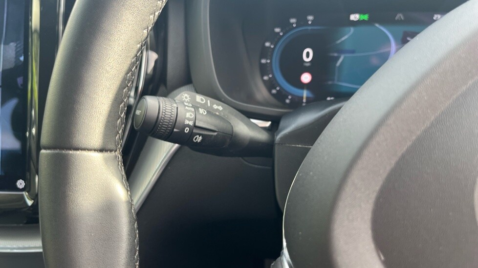 Used Volvo XC60 2023 for sale - 76676109: Photo 18