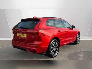 Used Volvo XC60 2023 for sale - 76676109: Photo