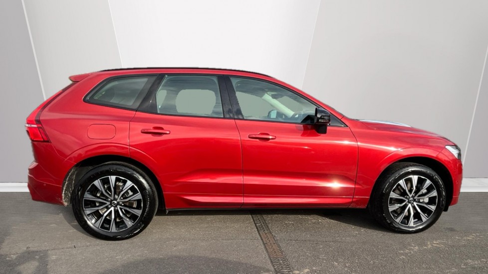 Used Volvo XC60 2023 for sale - 76676109: Photo 3