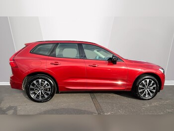 Used Volvo XC60 2023 for sale - 76676109: Photo