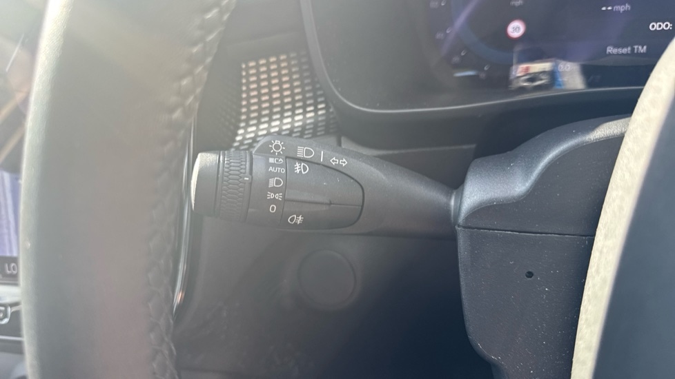 Used Volvo XC40 2022 for sale - 77045623: Photo 17