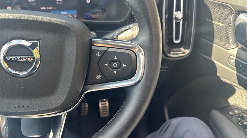 Used Volvo XC40 2022 for sale - 77045623: Photo 19