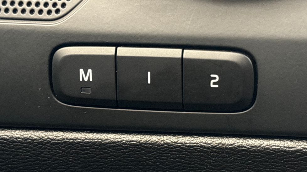 Used Volvo XC40 2025 for sale - 78053477: Photo 25