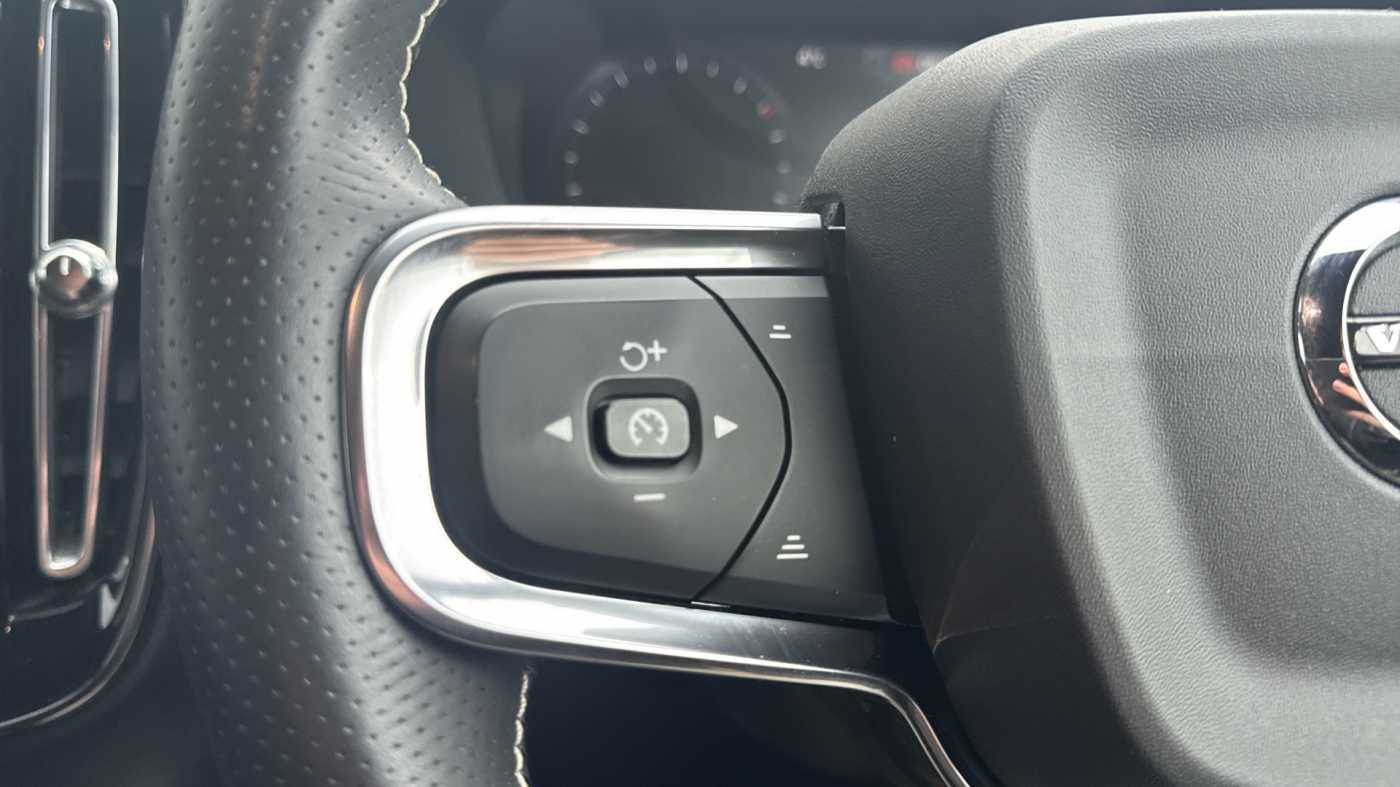 Used Volvo XC40 2020 for sale - 77148444: Photo 14