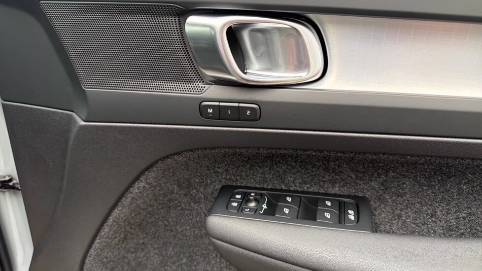 Used Volvo XC40 2026 for sale - 78005477: Photo 22