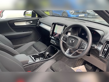 Used Volvo XC40 2025 for sale - 78259113: Photo