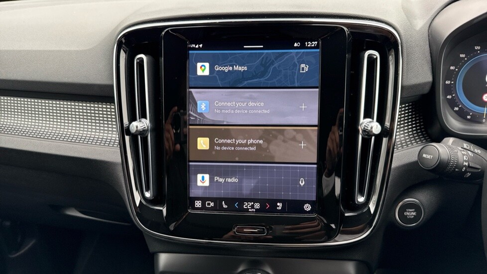 Used Volvo XC40 2023 for sale - 77809927: Photo 12