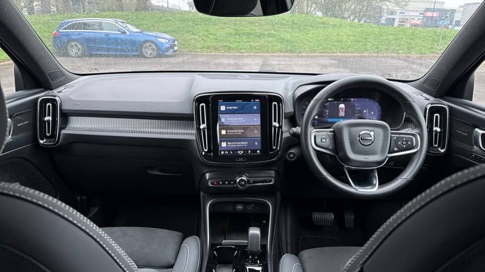 Used Volvo XC40 2023 for sale - 77809927: Photo 5