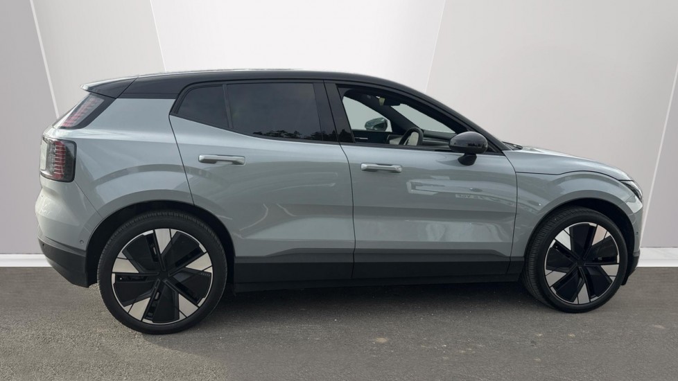 Used Volvo EX30 2025 for sale - 77237178: Photo 3