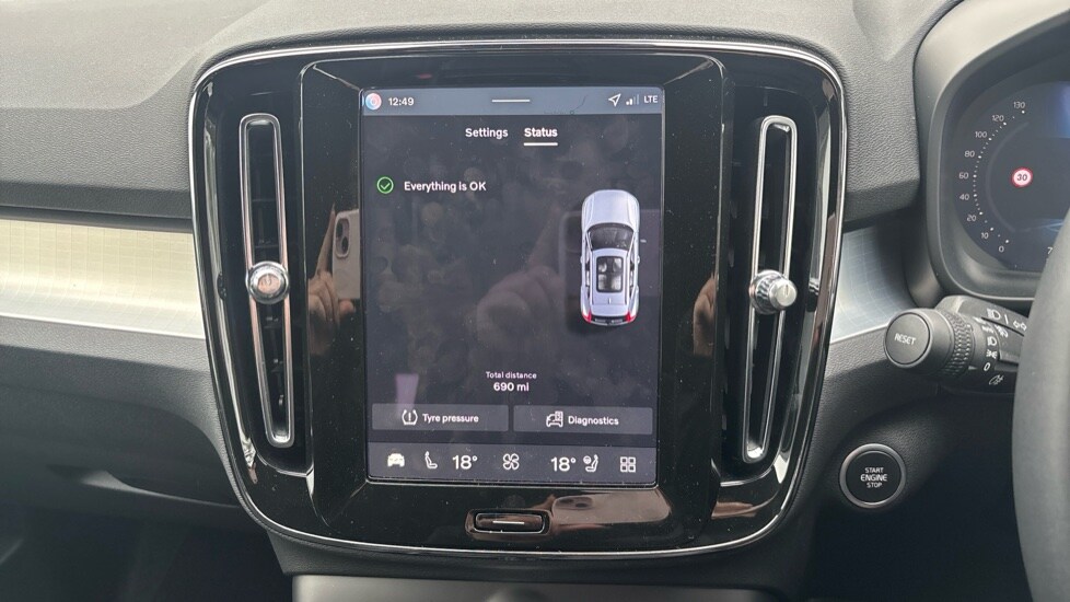 Used Volvo XC40 2025 for sale - 77715290: Photo 14