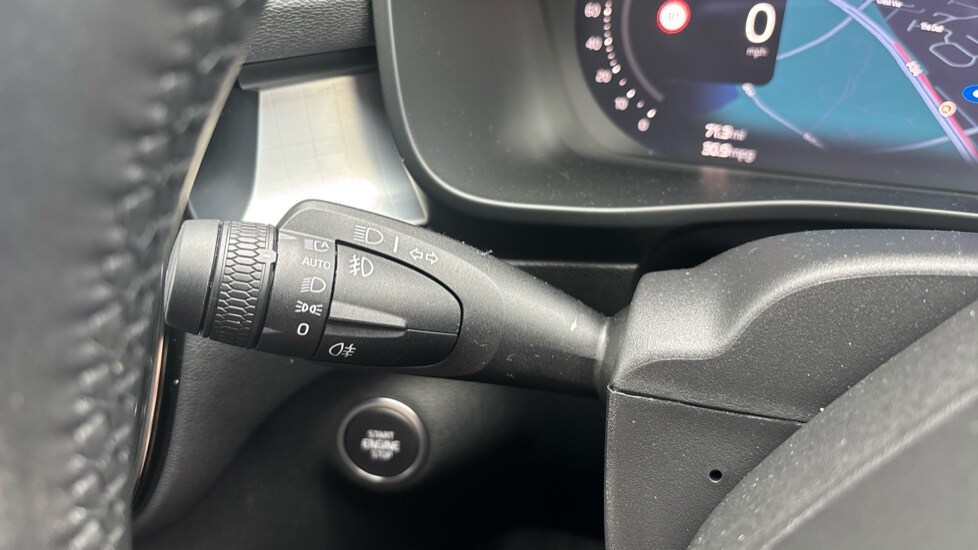 Used Volvo XC40 2025 for sale - 77715290: Photo 18