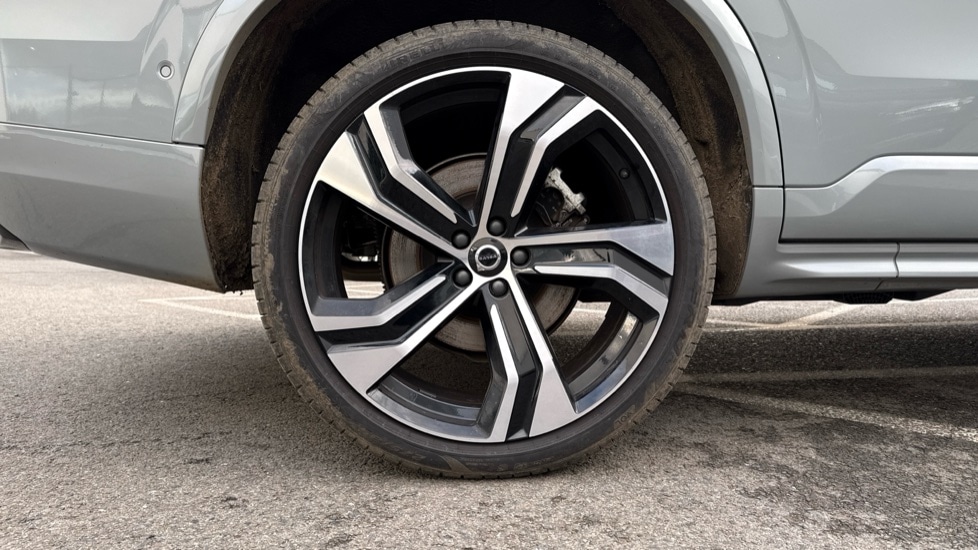 Used Volvo XC90 2024 for sale - 76977560: Photo 9