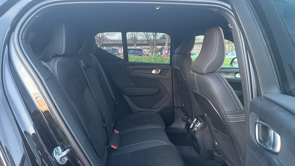 Used Volvo EX40 2025 for sale - 77770861: Photo 6