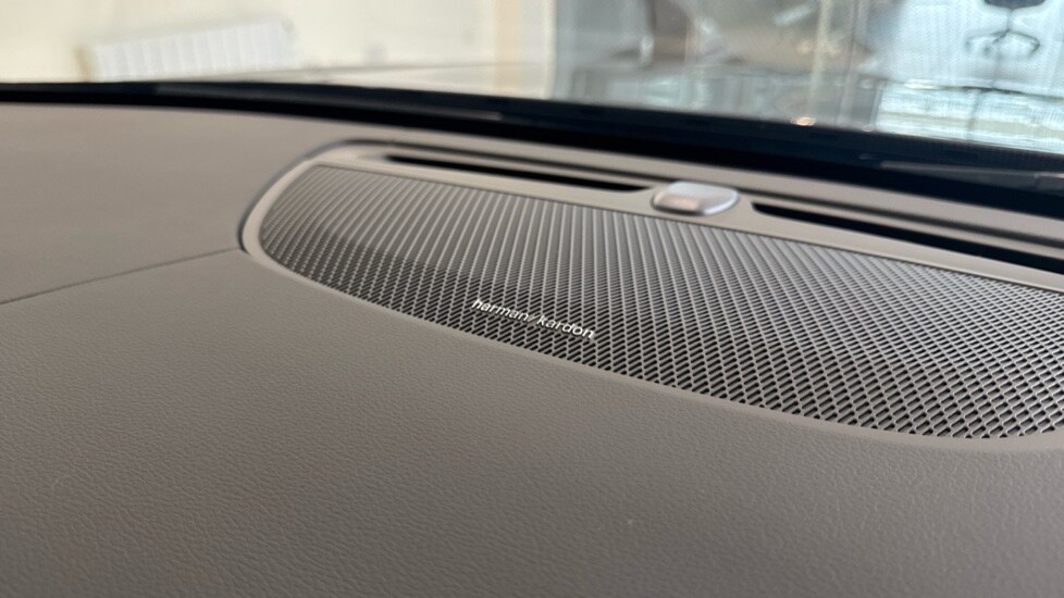 Used Volvo V90 2025 for sale - 76679608: Photo 23