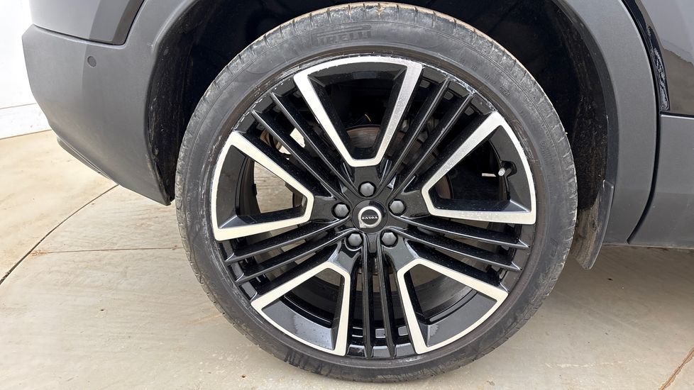 Used Volvo XC40 2025 for sale - 78209735: Photo 4