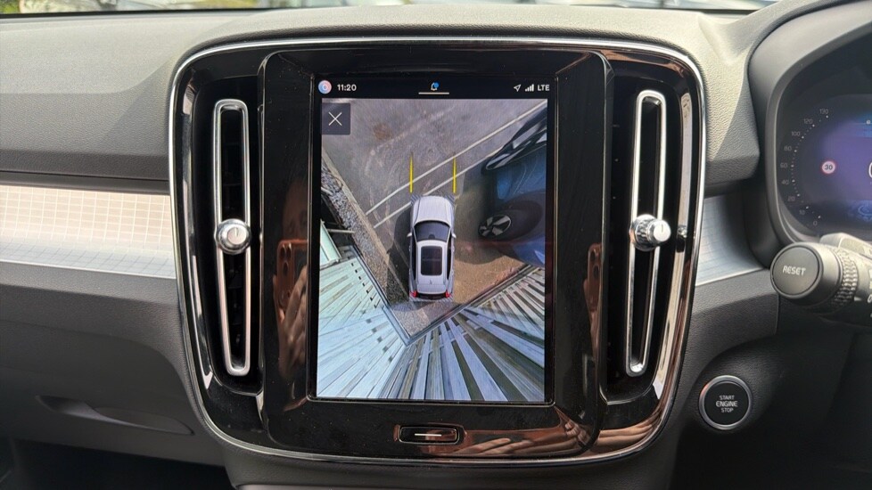 Used Volvo XC40 2023 for sale - 78209725: Photo 17