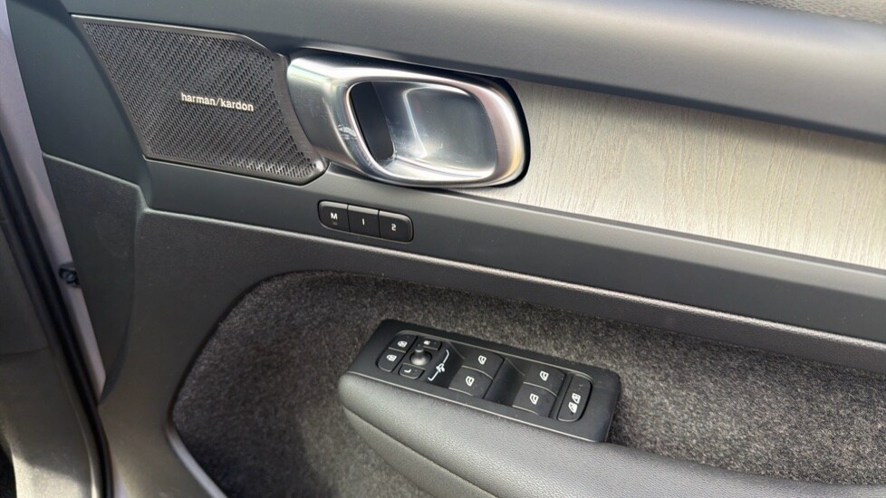 Used Volvo XC40 2026 for sale - 78005485: Photo 19