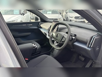 Used Volvo EX30 2025 for sale - 76679690: Photo