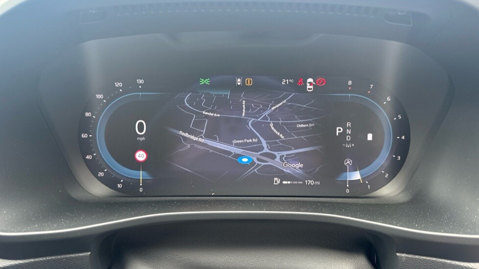 Used Volvo XC40 2024 for sale - 76676986: Photo 11