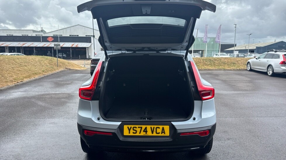 Used Volvo XC40 2024 for sale - 76676986: Photo 13