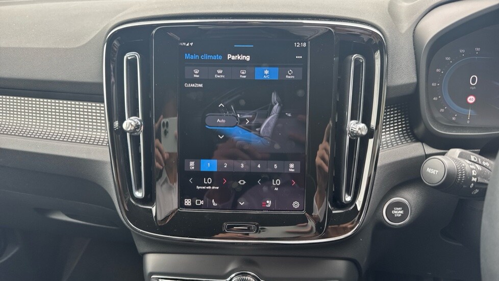 Used Volvo XC40 2024 for sale - 76676986: Photo 16