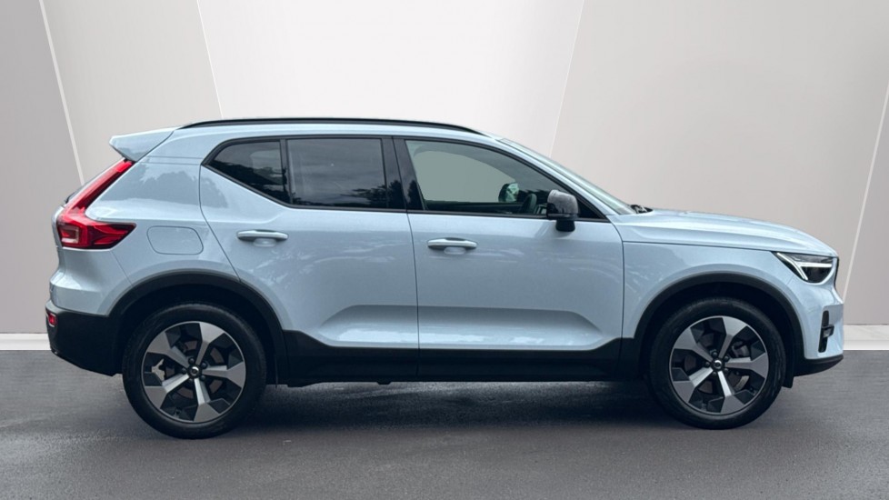 Used Volvo XC40 2024 for sale - 76676986: Photo 3