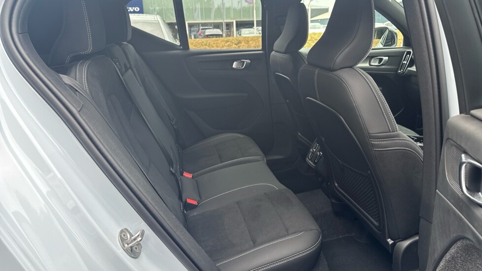 Used Volvo XC40 2024 for sale - 76676986: Photo 6