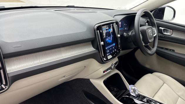 Used Volvo XC40 2025 for sale - 77778986: Photo 5