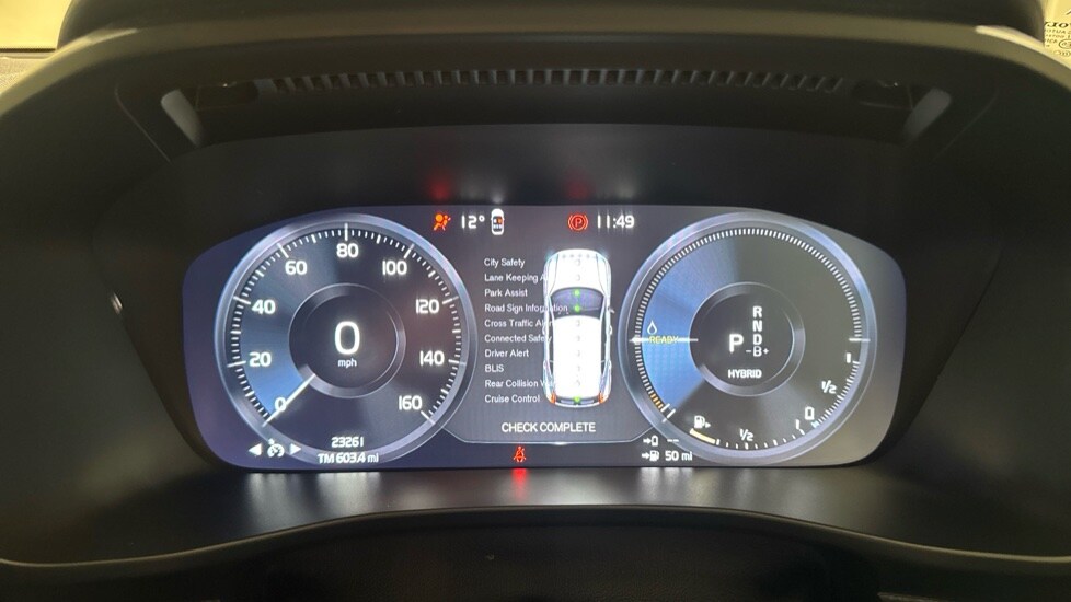 Used Volvo XC40 2023 for sale - 77251400: Photo 11